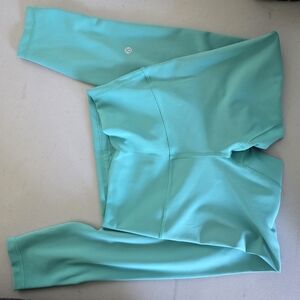 Lululemon Women's Teal Leggings